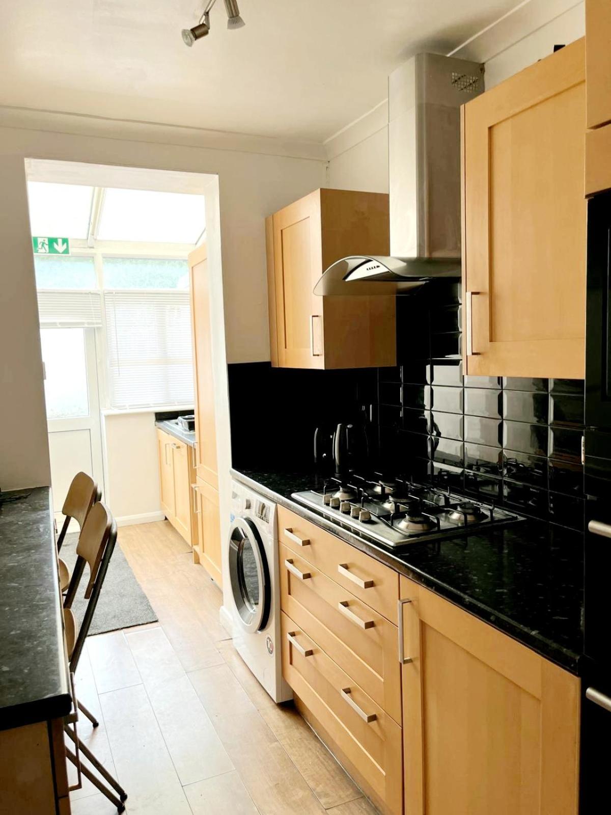 Cosy Room Stay 5 Sutton  Exterior foto